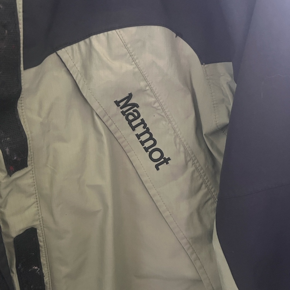 Marmot women’s Green and Black Jacket #90scargo,#y2kstyle - Picture 3 of 13